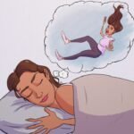 नींद में गिरने जैसा झटका क्यों लगता है?